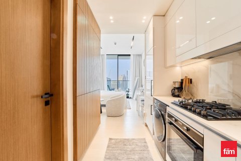 Apartment in Dubai, UAE 31.5 sq.m. № 648037 - photo 8