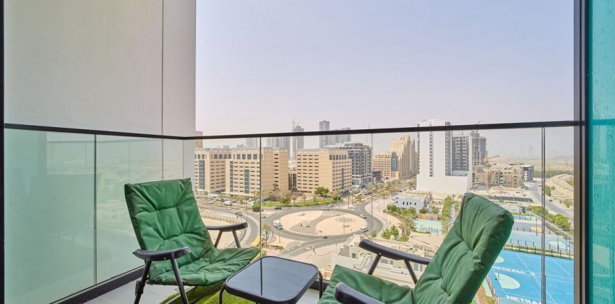 Apartment in Dubai, UAE 31.5 sq.m. № 648037