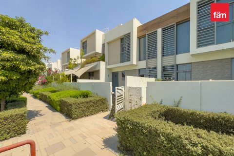 Vila u Dubai, UAE 2 spavaćih soba, 169.5 m2 Br. 648034 - fotografija 9