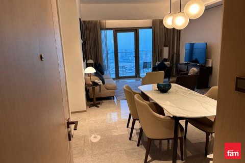 Apartment in Dubai, UAE 2 bedrooms, 101 sq.m. № 648038 - photo 11