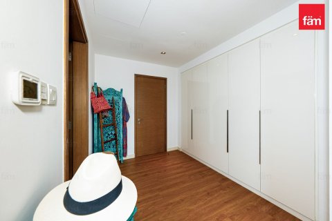 Apartament na sprzedaż w City Walk, Dubai, ZEA 3 sypialnie, 286 mkw., nr 648035 - zdjęcie 23