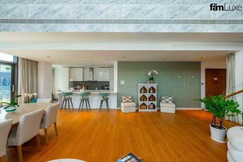 Apartmán v Al Wasl, Dubai, SAE 3 spálne, 286 m2 č. 648035 - Fotografia 12
