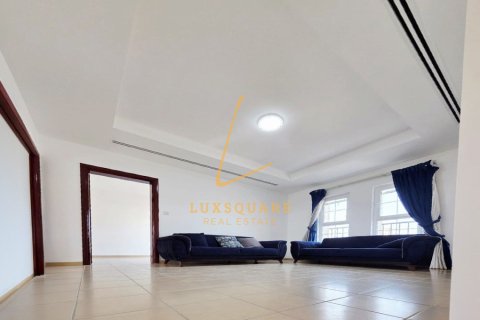 Üürile anda villa asukohaga Dubai Science Park, AÜE: 5 magamistoaga, 792 m² Nr 690754 - pilt 3