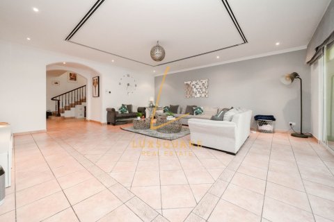 Green Community、Dubai、UAE にあるタウンハウスの賃貸物件 3ベッドルーム、375 m2、No690753 - 写真 9