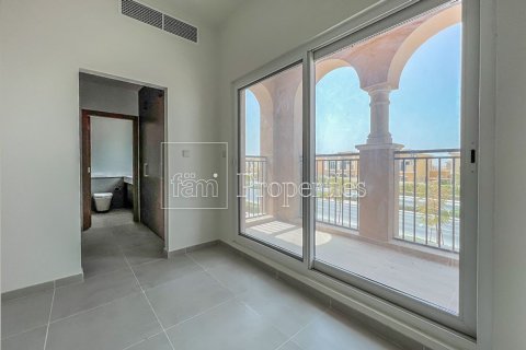 Dubai, BAE’de satılık sıra ev 3 yatak odası, 185.6 m&sup2; No 763313 - fotoğraf 5