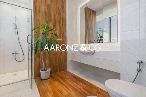 پنت هاوس برای اجاره در Business Bay، Dubai، امارات متحده عربی 5 خوابه ، 878 متر مربع ، شماره 693668 - تصویر 24