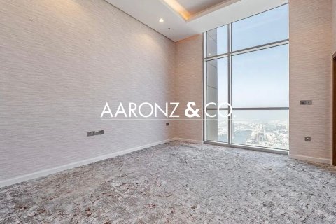 پنت هاوس برای اجاره در Business Bay، Dubai، امارات متحده عربی 5 خوابه ، 878 متر مربع ، شماره 693668 - تصویر 14
