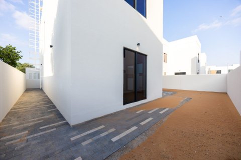 Komerčná nehnuteľnosť na Yas Island, Abu Dhabi, SAE 4 spálne, 315 m2 č. 594726 - Fotografia 19