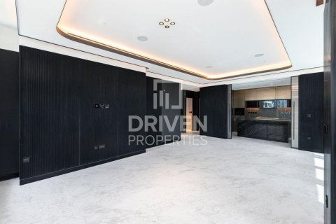 Apartment til salg i Business Bay, Dubai, UAE 4 soveværelser, 272.86 kvm № 743075 - foto 2