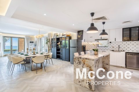 Vila v Palm Jumeirah, Dubai, SAE 5 ložnice, 912.12 m² Č.: 587288 - fotografie 5