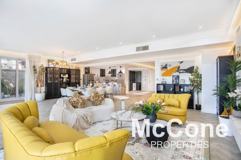 Vila v Palm Jumeirah, Dubai, SAE 5 ložnice, 912.12 m² Č.: 587288 - fotografie 2