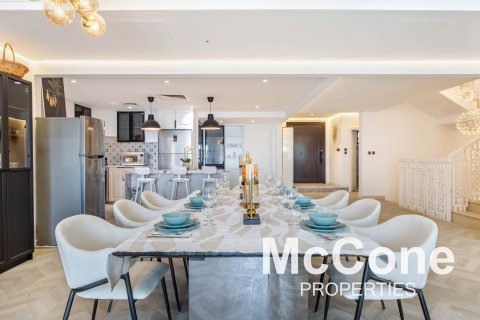 Vila v Palm Jumeirah, Dubai, SAE 5 ložnice, 912.12 m² Č.: 587288 - fotografie 8