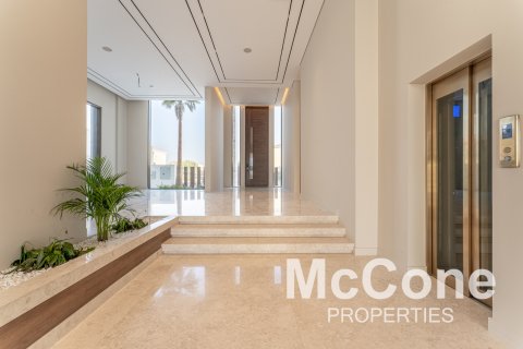 Villa in Jumeirah Park, Dubai, UAE 6 bedrooms, 845.42 sq.m. № 587289 - photo 12