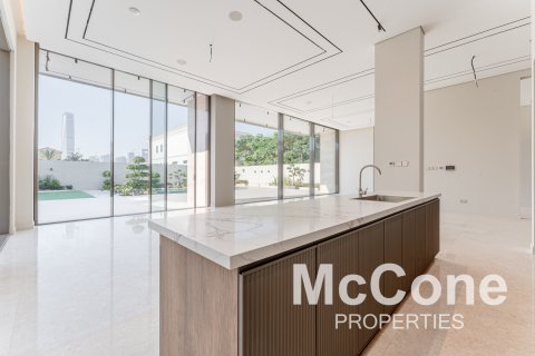 Villa in Jumeirah Park, Dubai, UAE 6 bedrooms, 845.42 sq.m. № 587289 - photo 8