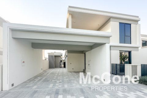 Vila v Tilal Al Ghaf, Dubai, SAE 4 ložnice, 373.1 m² Č.: 586938 - fotografie 1