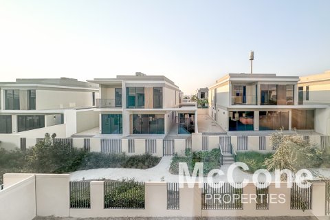 Vila v Tilal Al Ghaf, Dubai, SAE 4 ložnice, 373.1 m² Č.: 586938 - fotografie 25