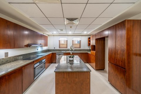 Vila v Palm Jumeirah, Dubai, SAE 4 ložnice, 912 m² Č.: 623338 - fotografie 11