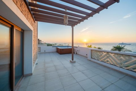 Vila v Palm Jumeirah, Dubai, SAE 4 ložnice, 912 m² Č.: 623338 - fotografie 3