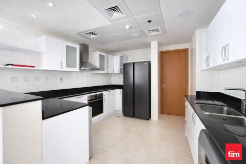 דירה להשכרה ב Dubai Marina, Dubai, איחוד האמירויות  3 חדרי שינה, 171.2 מ"ר, מספר 691346 - תמונה 6