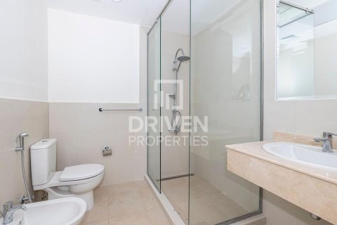 Apartament në Dubai, Emiratet e Bashkuara Arabe 2 dhoma gjumi, 145.11 m2. № 746878 - Foto 9