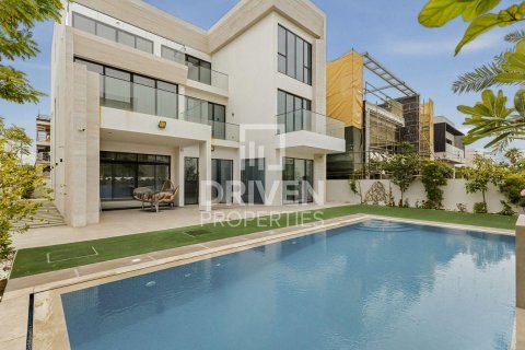 Villa i Jumeirah Park, Dubai, UAE 7 soveværelser, 764.31 kvm № 746872