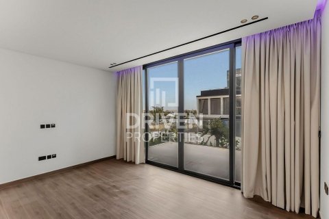 Βίλα σε Jumeirah Park, Dubai, ΗΑΕ 7 υπνοδωμάτια, 764.31 τ.μ. Αρ. 746872 - φωτογραφία 16