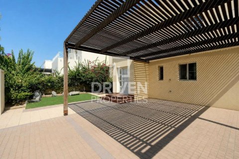 The Lakes, Dubai, BAE’de kiralık villa 3 yatak odası, 436.74 m² No 746877 - fotoğraf 23