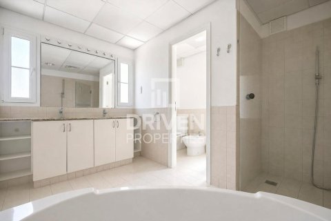The Lakes, Dubai, BAE’de kiralık villa 3 yatak odası, 436.74 m² No 746877 - fotoğraf 17