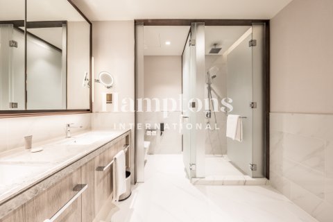 Apartmen di Dubai Creek Harbour (The Lagoons), UAE 2 bilik tidur, 102.43949295 meter persegi № 688246 - foto 5