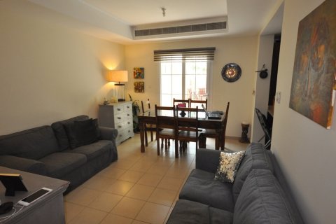 Villa in Arabian Ranches 2, Dubai, UAE 2 bedrooms, 173.19999193 sq.m. № 688243 - photo 8