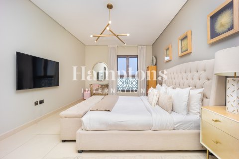 Apartman u Palm Jumeirah, Dubai, UAE 2 spavaćih soba, 206.22979552 m2 Br. 688244 - fotografija 23
