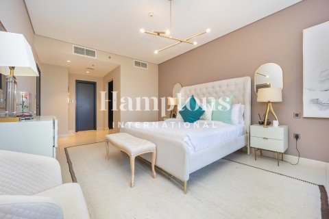 Apartman u Palm Jumeirah, Dubai, UAE 2 spavaćih soba, 206.22979552 m2 Br. 688244 - fotografija 18