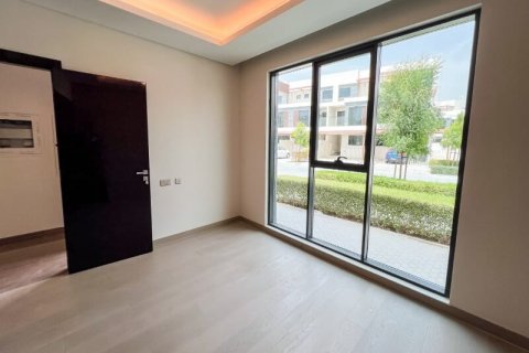 Townhouse di DAMAC Hills (Akoya by DAMAC), Dubai, UEA 6 kamar tidur, 256 m2 nomor 715673