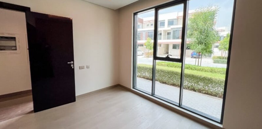Townhouse di DAMAC Hills (Akoya by DAMAC), Dubai, UEA 6 kamar tidur, 256 m2 nomor 715673