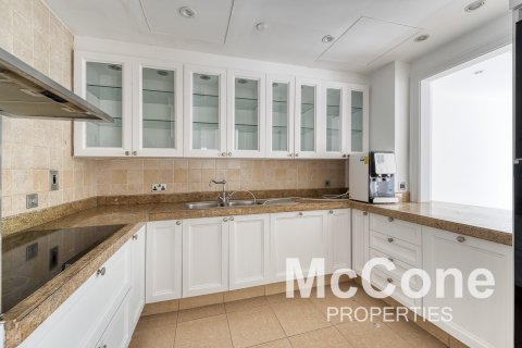 Apartment in Old Town, Dubai, UAE 3 bedrooms, 164.81 sq.m. № 587594 - photo 11