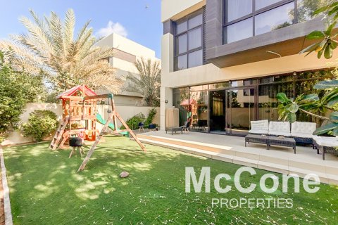 Villa in DAMAC Hills (Akoya by DAMAC), Dubai, UAE 4 bedrooms, 324.05 sq.m. № 587593 - photo 17
