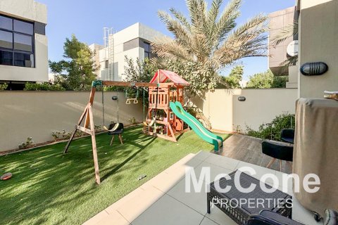 Villa in DAMAC Hills (Akoya by DAMAC), Dubai, UAE 4 bedrooms, 324.05 sq.m. № 587593 - photo 15
