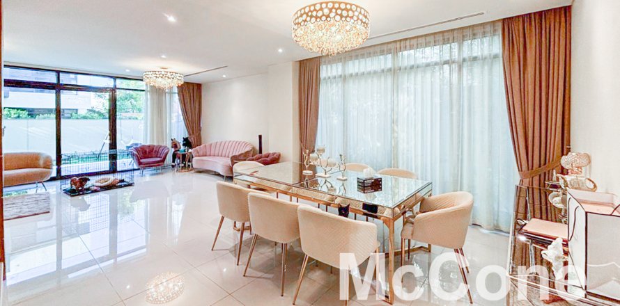 Villa in DAMAC Hills (Akoya by DAMAC), Dubai, UAE 4 bedrooms, 324.05 sq.m. № 587593