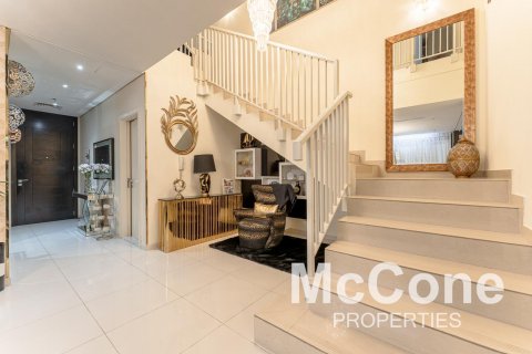 Vilë në DAMAC Hills (Akoya by DAMAC), Dubai, Emiratet e Bashkuara Arabe 3 dhoma gjumi, 324.05 m2. № 587592 - Foto 9