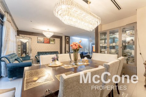 Vilë në DAMAC Hills (Akoya by DAMAC), Dubai, Emiratet e Bashkuara Arabe 3 dhoma gjumi, 324.05 m2. № 587592 - Foto 3
