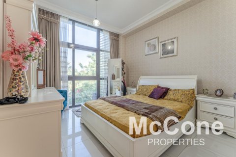 Vilë në DAMAC Hills (Akoya by DAMAC), Dubai, Emiratet e Bashkuara Arabe 3 dhoma gjumi, 324.05 m2. № 587592 - Foto 14