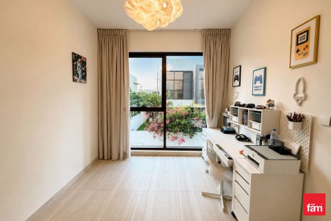 Řadový dům v Dubai, SAE 3 ložnice, 138 m² Č.: 710177 - fotografie 12