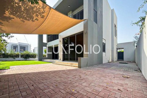 Dubai Hills Estate, Dubai, संयुक्त अरब अमीरात में विला, 5 बेडरूम, 593 वर्ग मीटर, संख्या 628190 - फ़ोटो 23