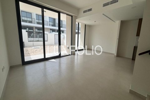 Townhouse in Town Square, Dubai, UAE 3 bedrooms, 189 sq.m. № 628262 - photo 11