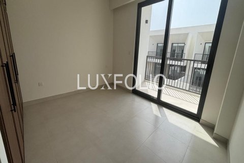 Townhouse in Town Square, Dubai, UAE 3 bedrooms, 189 sq.m. № 628262 - photo 10