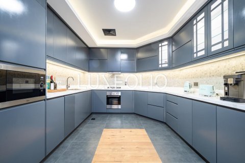 Villa en alquiler en Palm Jumeirah, Dubai, EAU 5 dormitorios, 622 m2 № 628264 - foto 13