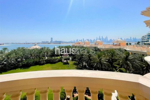 Hotel Apartment in Palm Jumeirah, Dubai, UAE 1 room, 62 sq.m. № 625884 - photo 10
