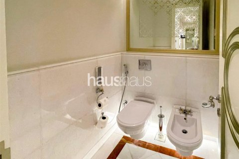Hotel Apartment in Palm Jumeirah, Dubai, UAE 1 room, 62 sq.m. № 625884 - photo 14
