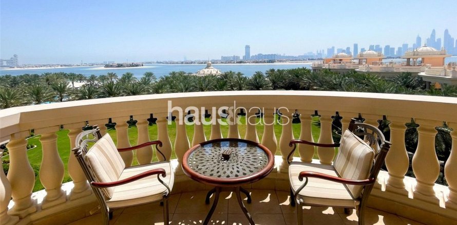 Hotel Apartment in Palm Jumeirah, Dubai, UAE 1 room, 62 sq.m. № 625884