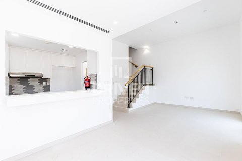 ویلا برای فروش در  Dubai Land، Dubai، امارات متحده عربی  4 خوابه ، 330.36 متر مربع ، شماره 767190 - تصویر 1